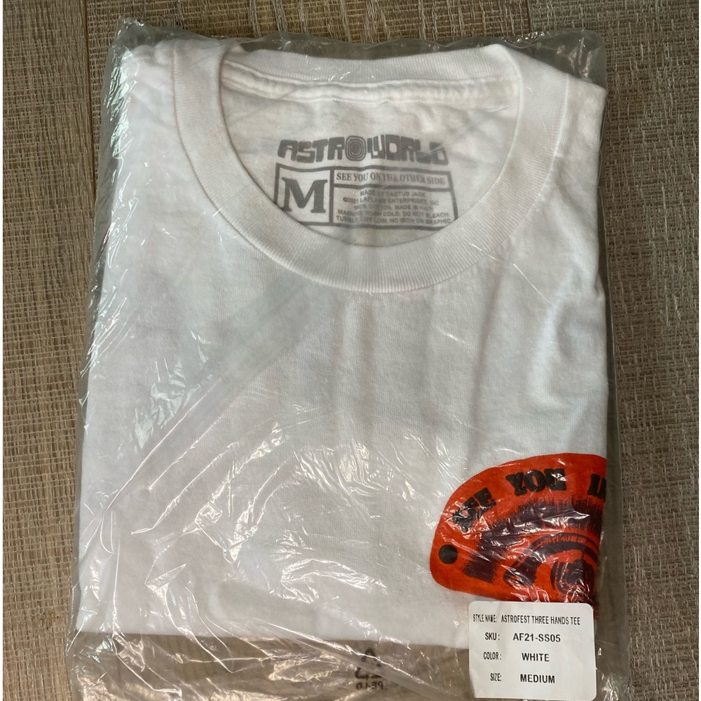 Medium White tee